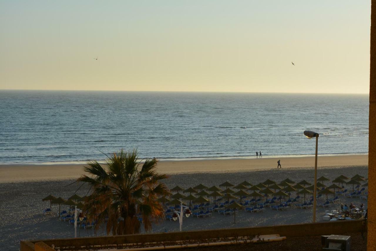 Apartment Playa Victoria - *